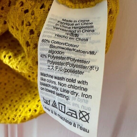 Madewell Texture & Thread Yellow Eyelet Flutter-Sleeve Top Size Medium - Picture 8 of 10